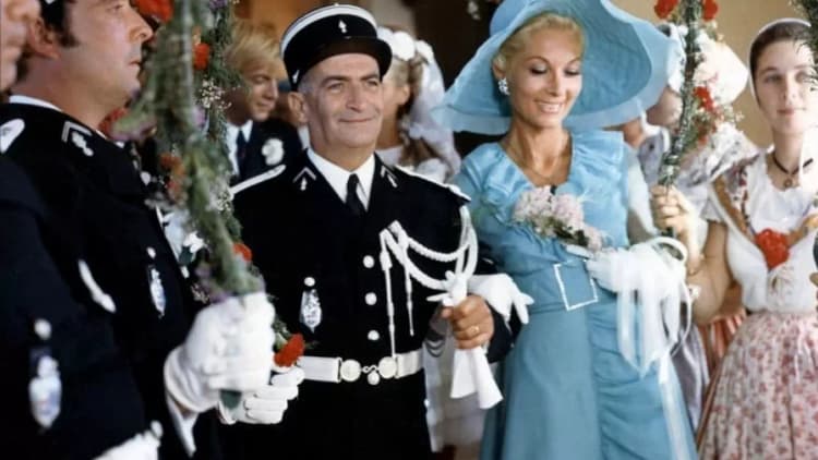 The Gendarme Gets Married Poster