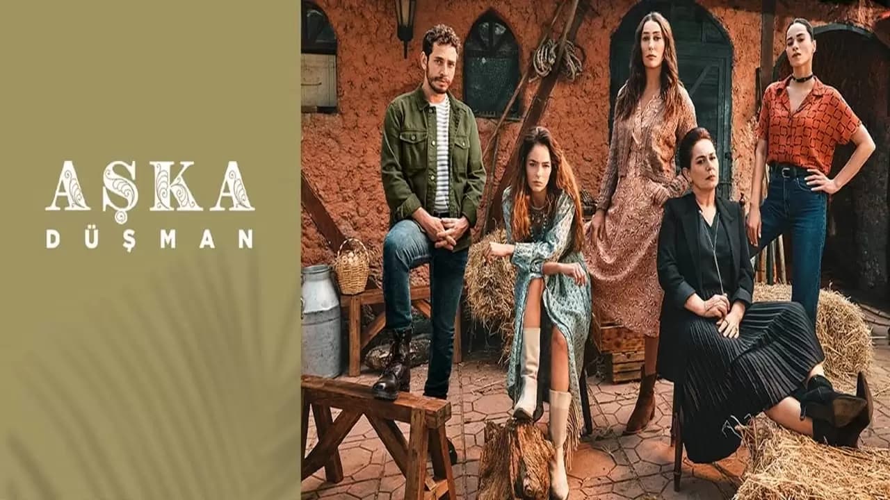 Aska Düsman Backdrop