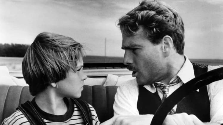 Paper Moon Poster