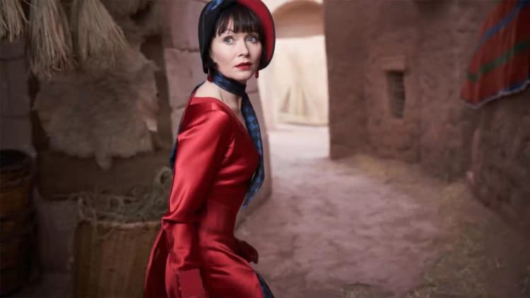 Miss Fisher & the Crypt of Tears Poster