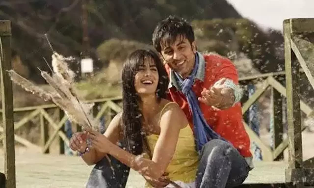 Ajab Prem Ki Ghazab Kahani Backdrop