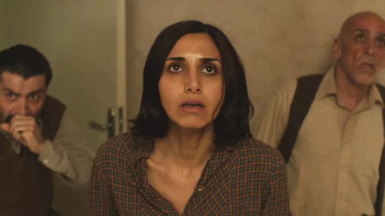 Under the Shadow Poster