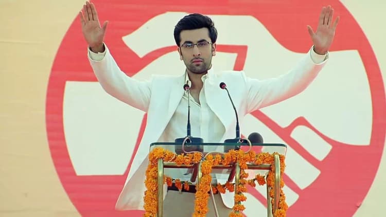 Raajneeti Poster
