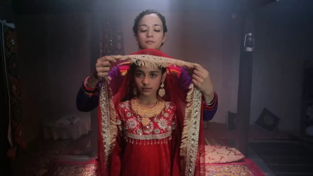 Dukhtar Backdrop