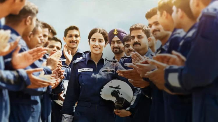 Gunjan Saxena: The Kargil Girl Poster