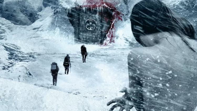 Devil's Pass Poster