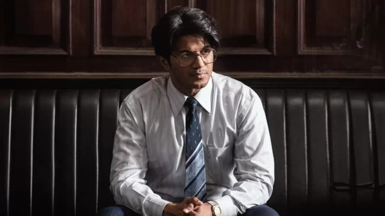 Lucky Baskhar Poster